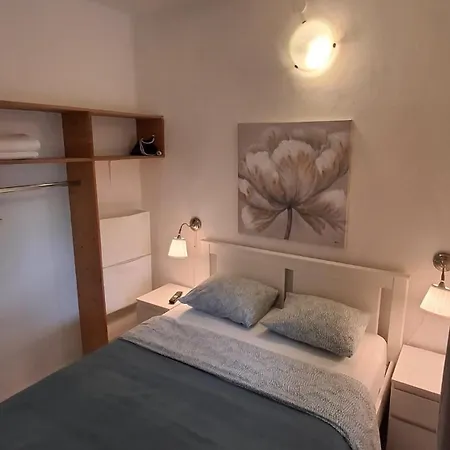 Nede A1 Апартаменты Марина